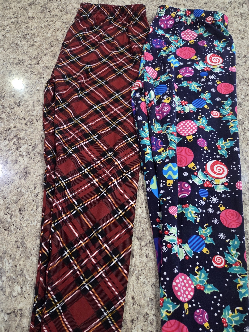Ladies Red Plaid & Navy Holiday Print Leggings Two Pair LILDY Size L-XXL